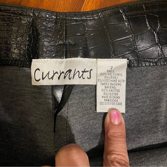Currants Black Croc-Embossed Flare Pants size 7 - Picture 5 of 9